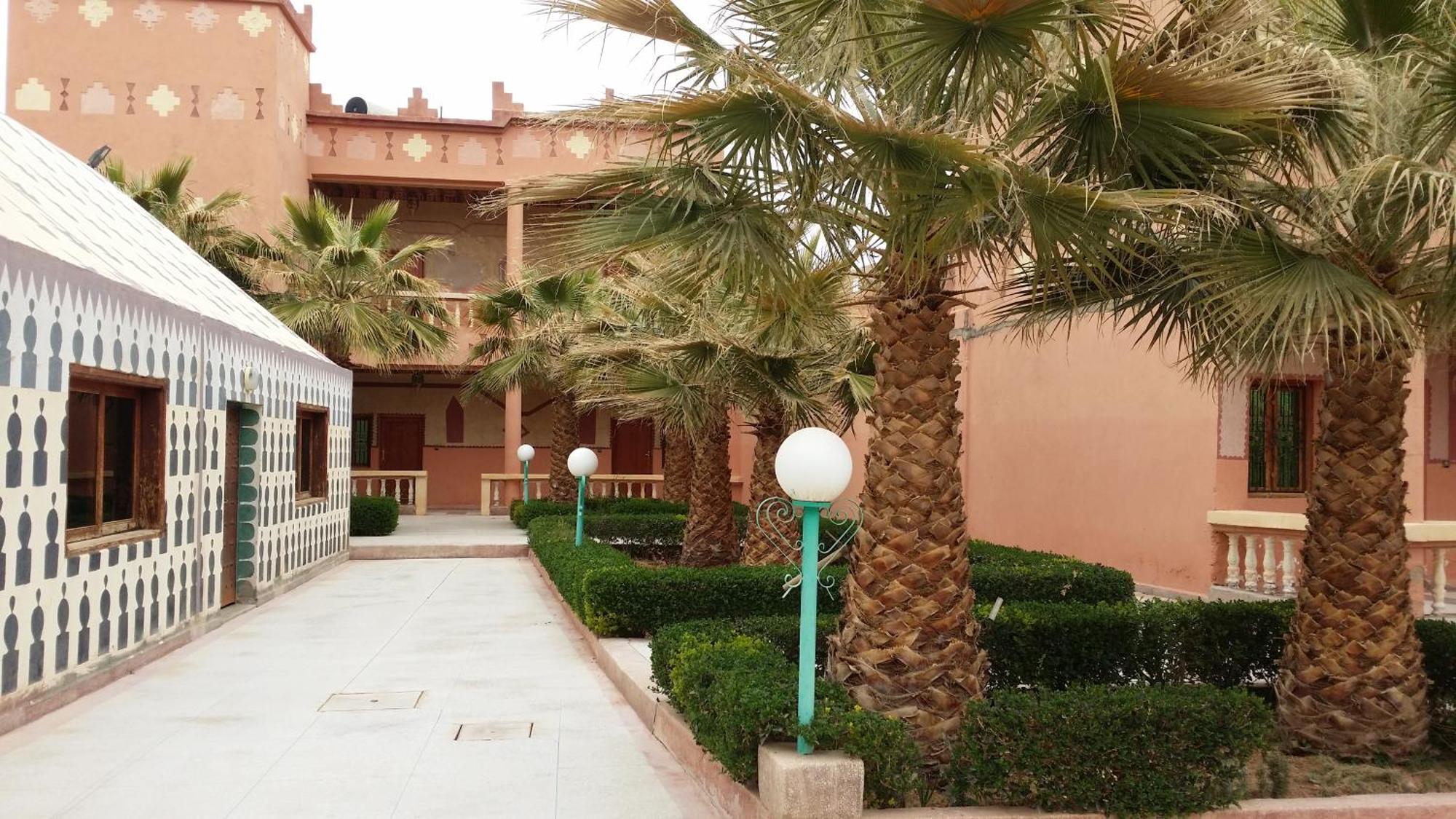 Hotel Mandar Saghrou Tazakhte Kelaat-M'Gouna Екстер'єр фото